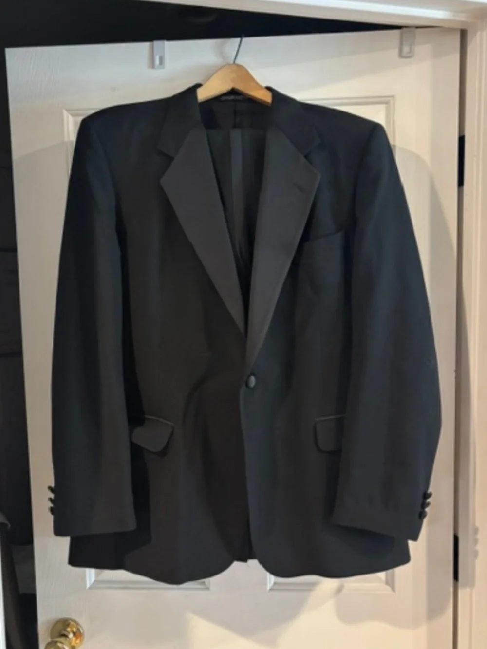 Neil Allyn Formal Collection Sit SZ-4X- Black 2 pc Pant Suit